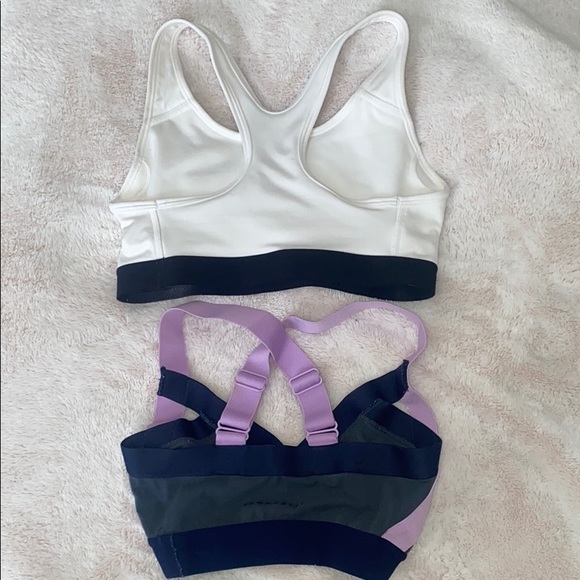 Sports bras - Picture 2 of 2
